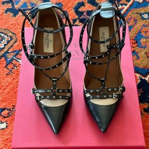 Authentic Valentino High Heels Pumps Black Leather